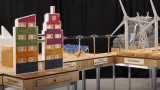 construction des mains en or