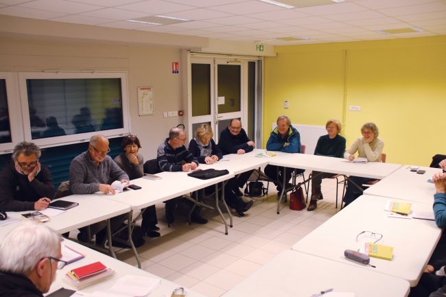 Un livre un theme un debat